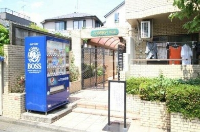 2/10 エントランス