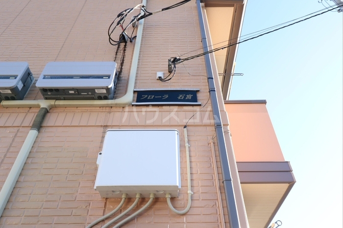 15/23 エントランス