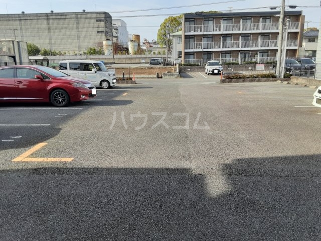 24/30 駐車場