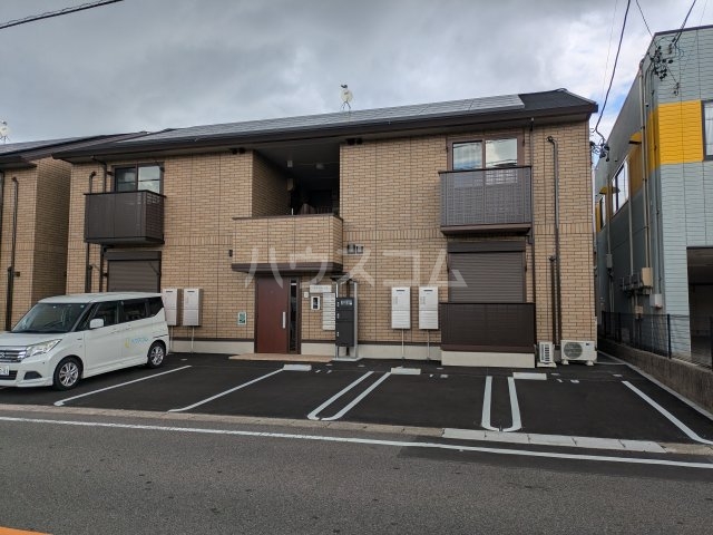 25/30 駐車場
