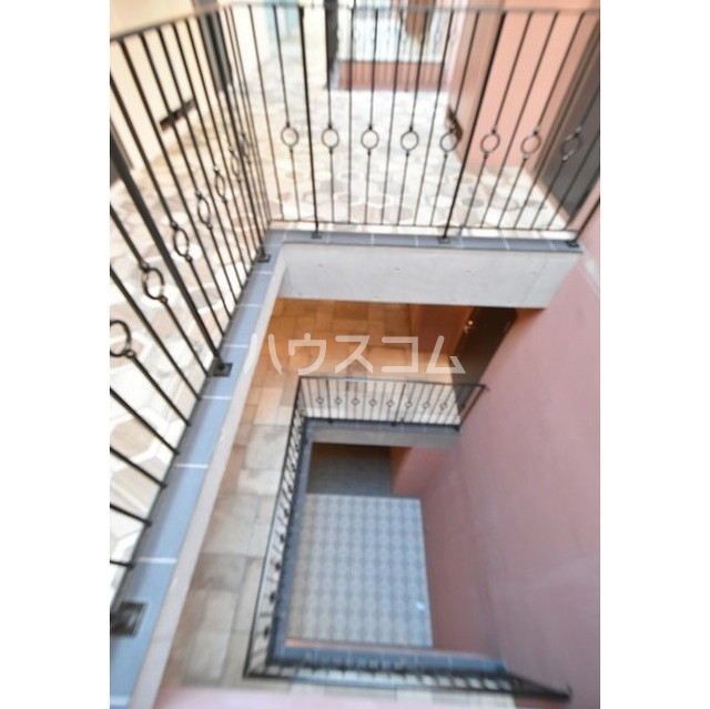 13/30 バルコニー
