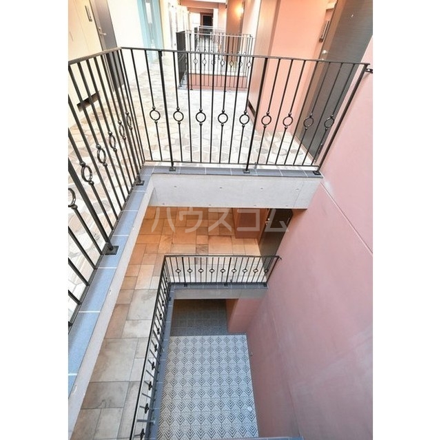 14/30 バルコニー