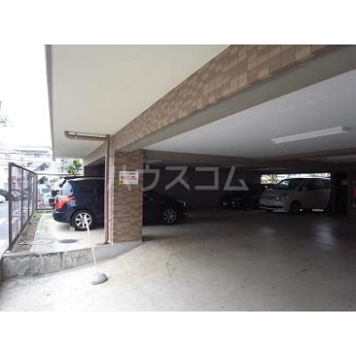 4/13 駐車場