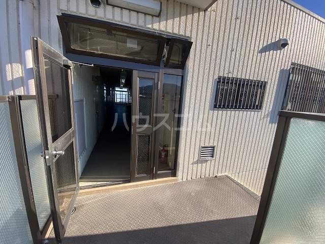 3/6 エントランス