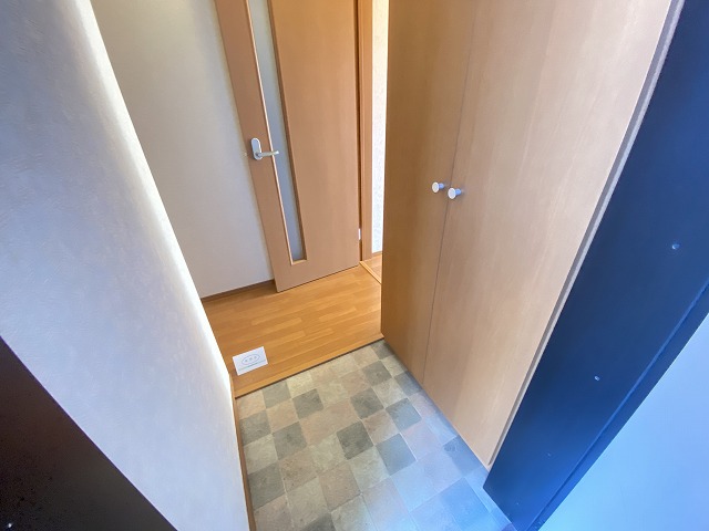 14/30 玄関