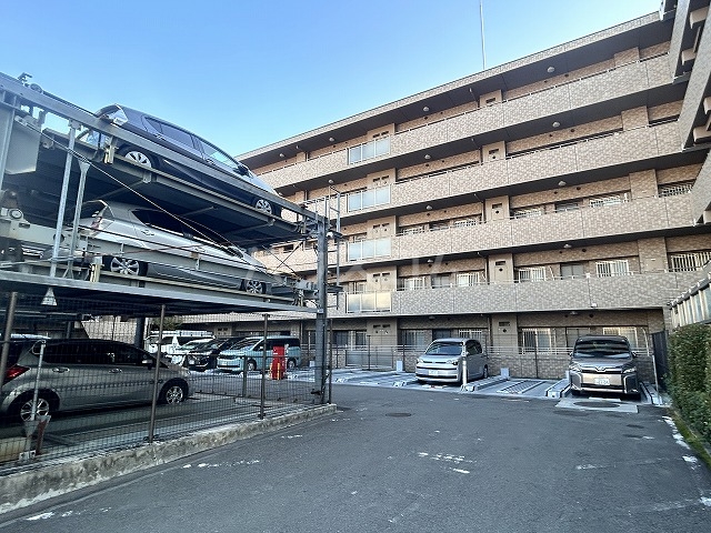 20/24 駐車場