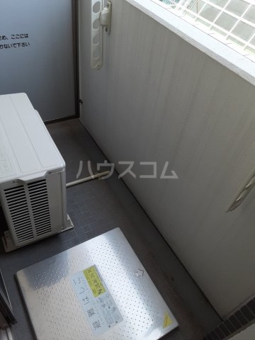 23/30 バルコニー