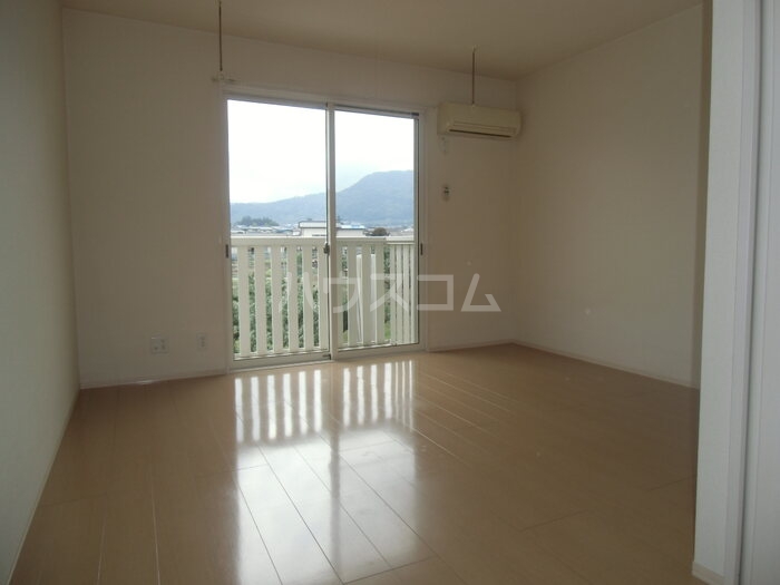 4/16 リビング/ダイニング