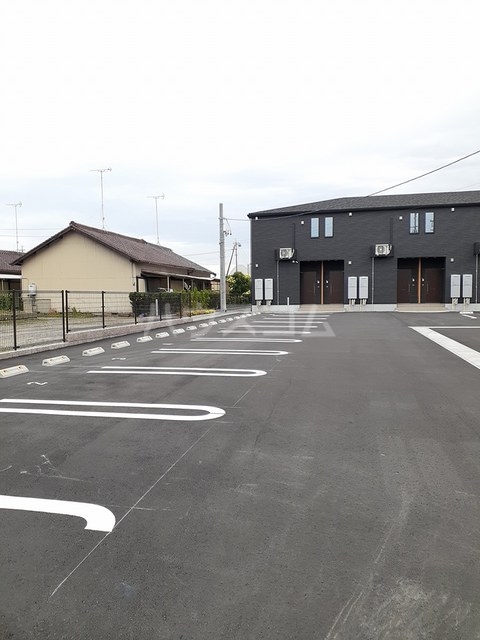 25/30 駐車場