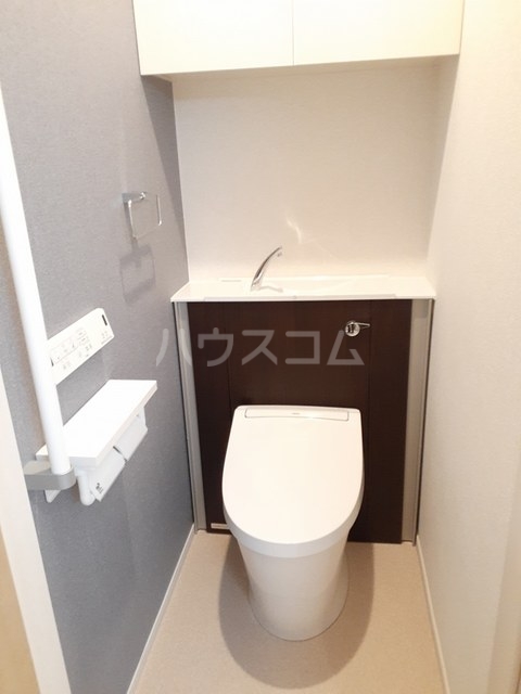 13/30 トイレ