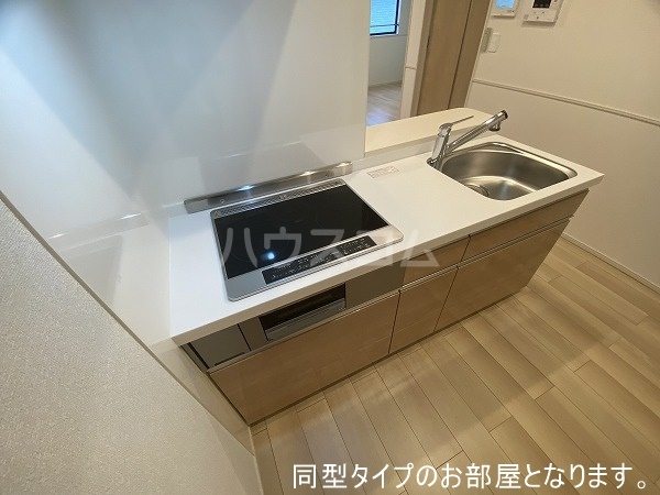 13/30 キッチン