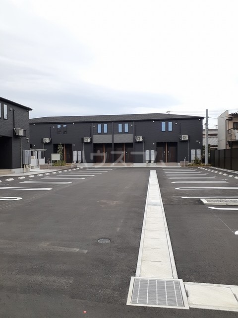 26/30 駐車場
