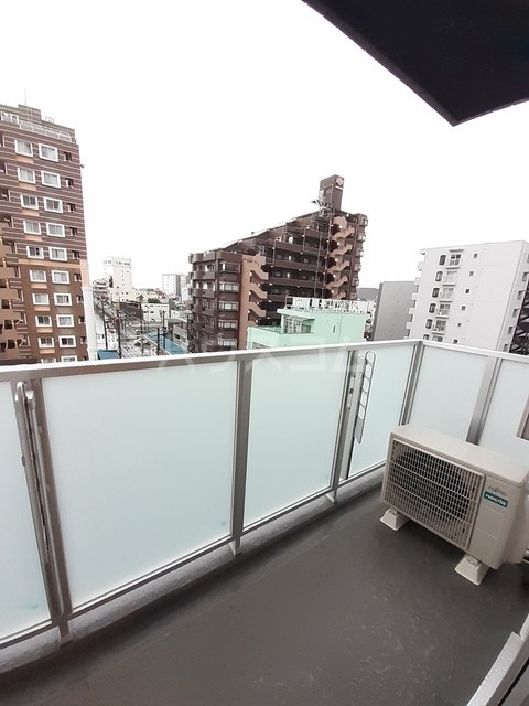 18/30 バルコニー