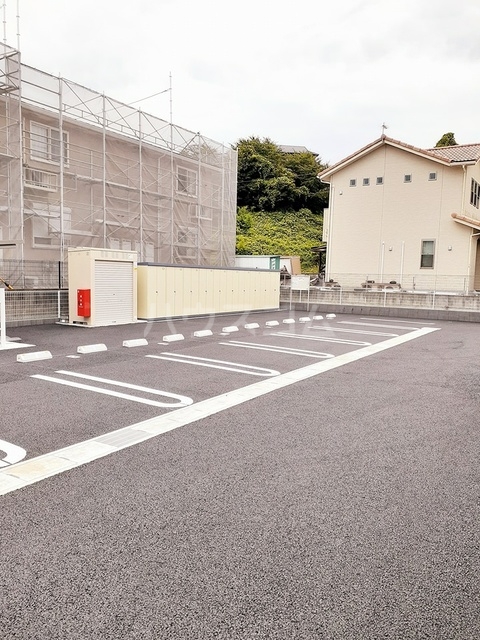 14/20 駐車場