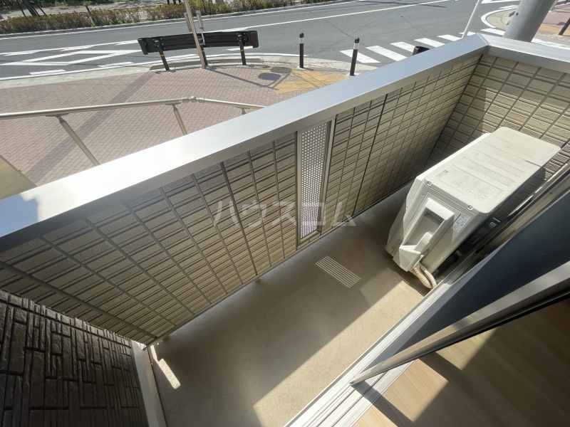 15/23 バルコニー