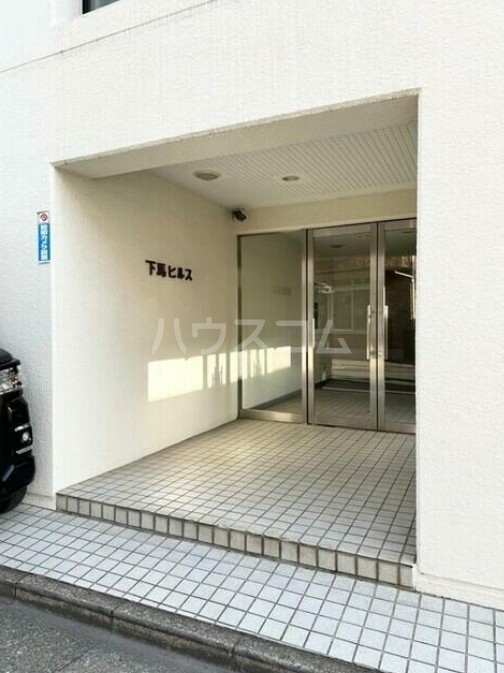 20/29 エントランス