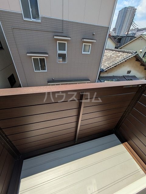 25/30 バルコニー