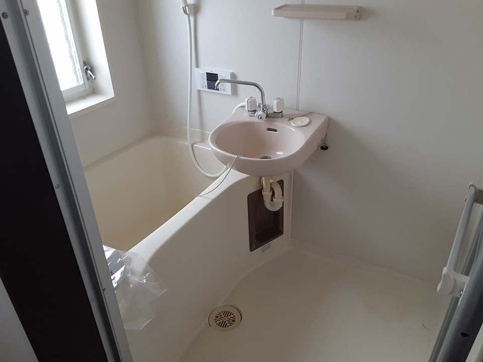 シャワールーム