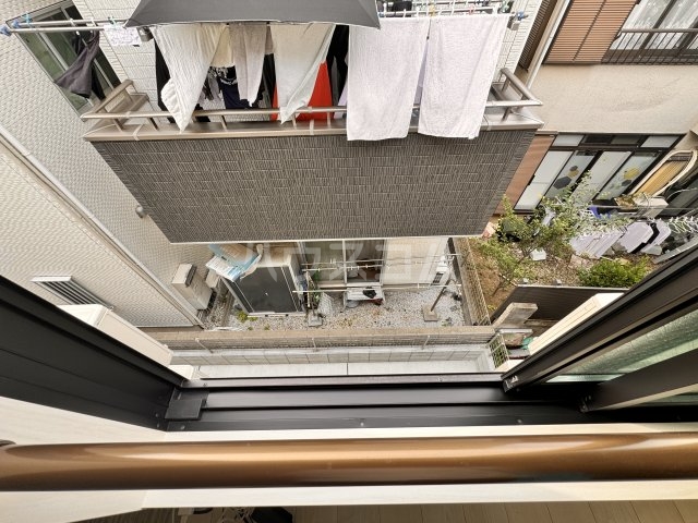 13/29 バルコニー