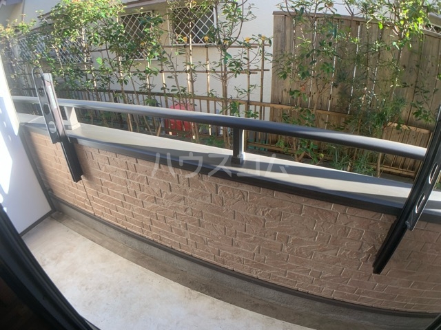 19/30 バルコニー