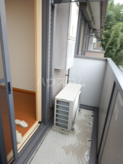 18/24 バルコニー