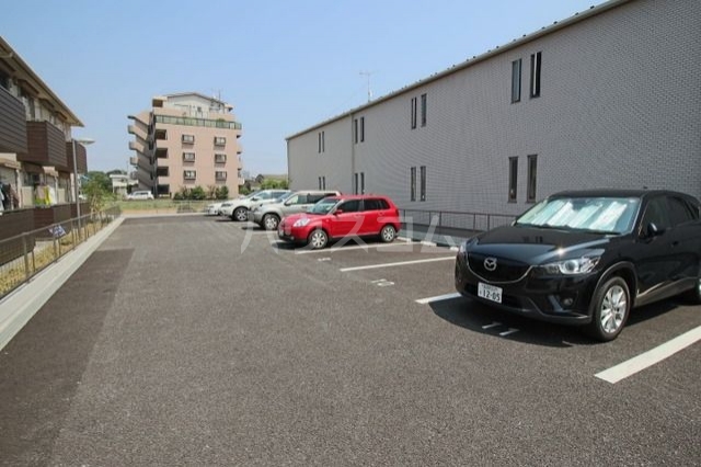 2/11 駐車場