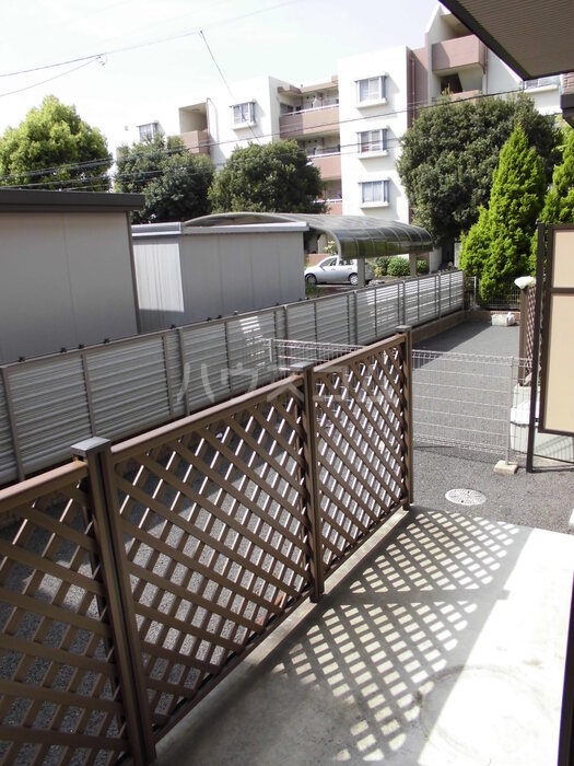 2/3 エントランス