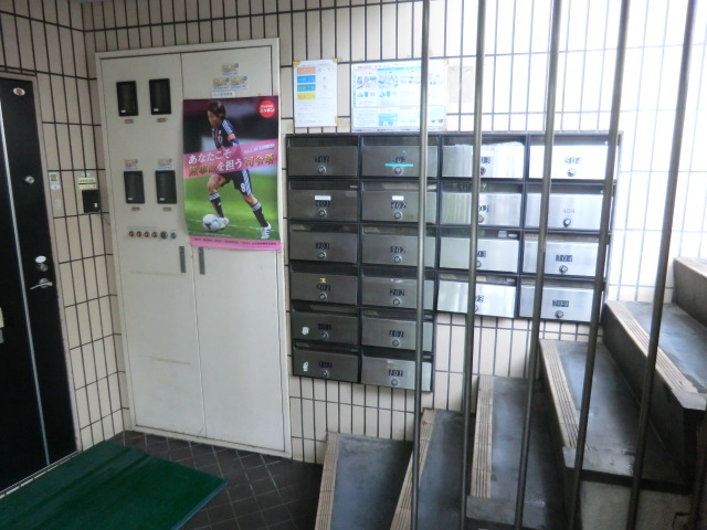 2/5 エントランス