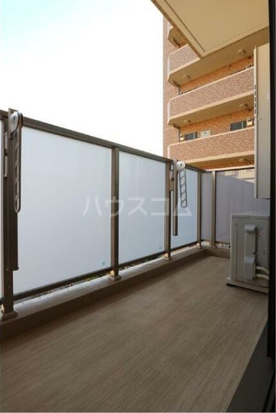 14/23 バルコニー