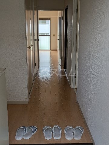 14/26 玄関