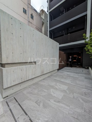 23/30 駐車場