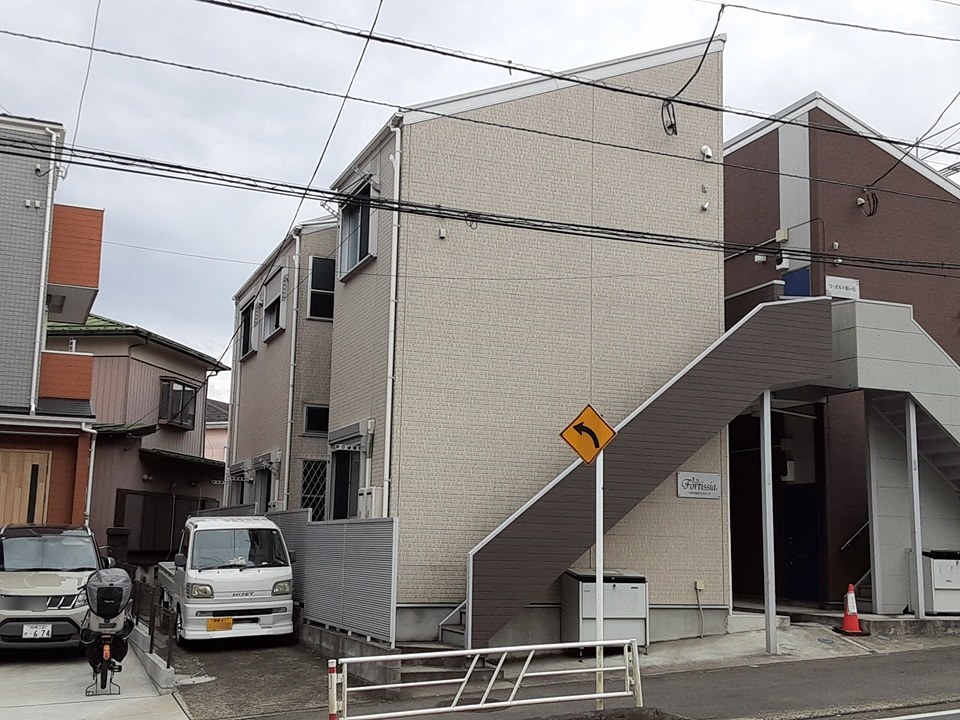 2/30 外観