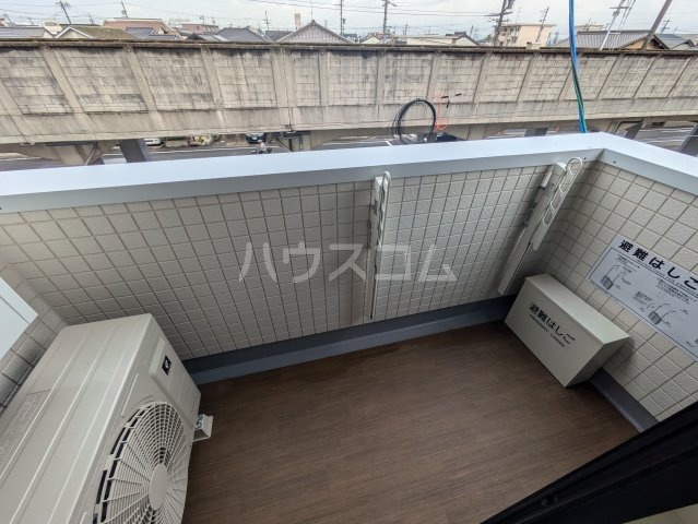 13/25 バルコニー