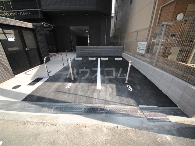 14/20 駐車場
