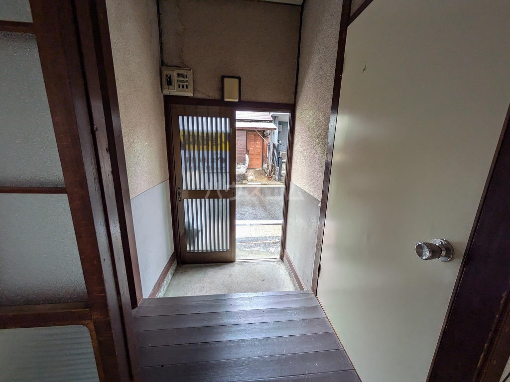 2/8 エントランス