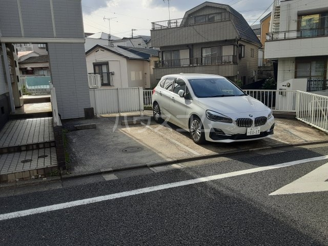 3/4 駐車場