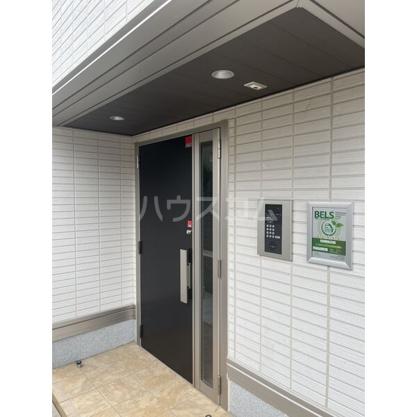 2/11 エントランス