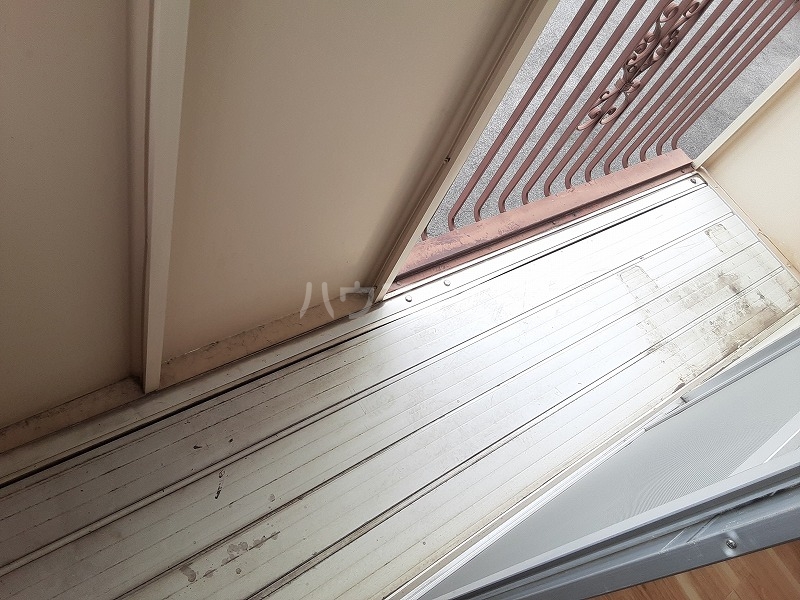 18/30 バルコニー