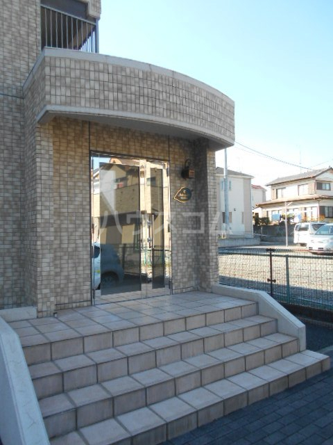 20/29 エントランス