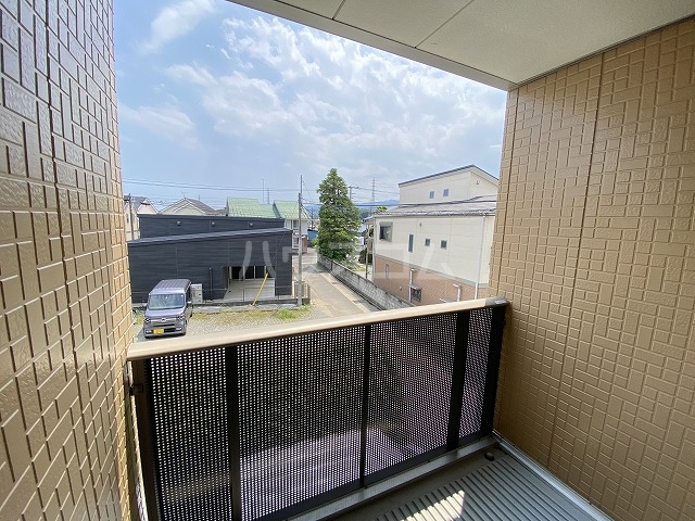 23/30 バルコニー