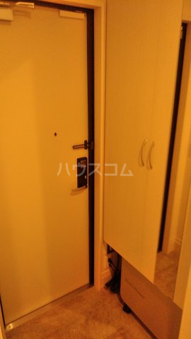 17/30 玄関
