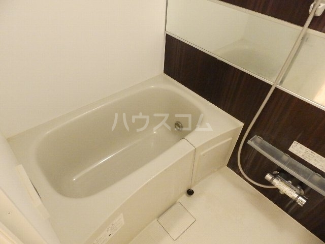 16/30 浴室