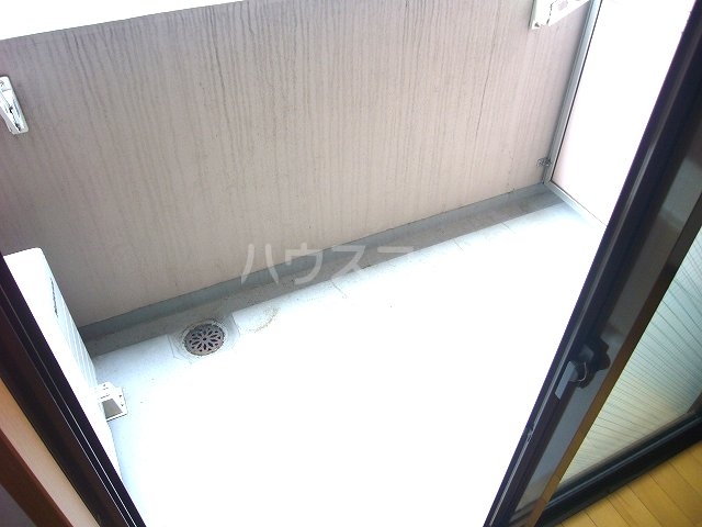 16/22 バルコニー