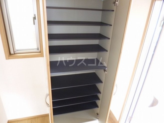 13/30 玄関