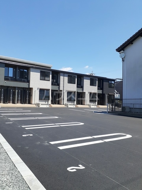 15/21 駐車場