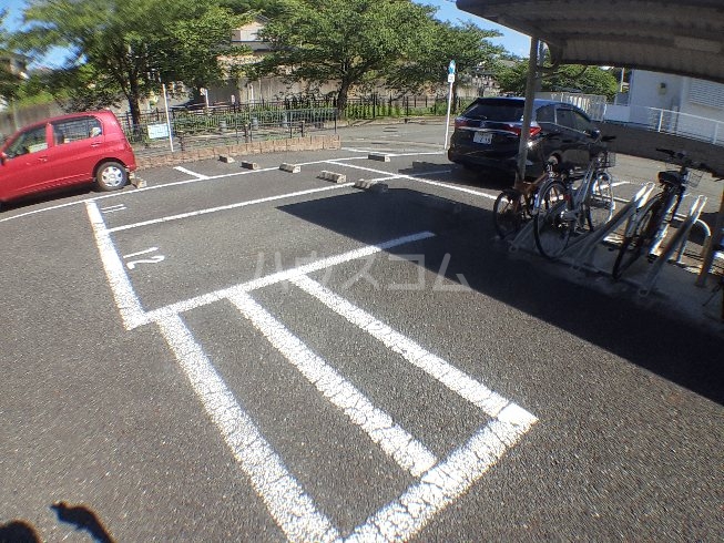 4/12 駐車場