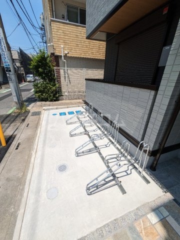 20/28 駐車場