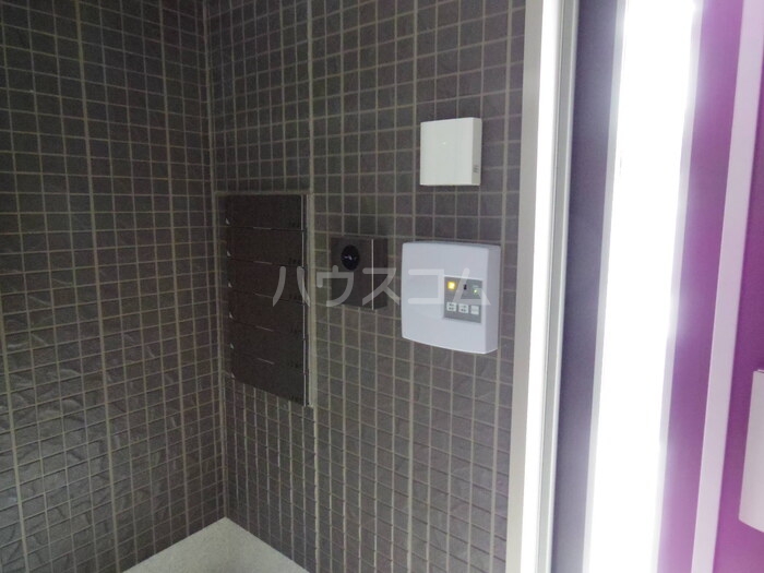 19/28 エントランス