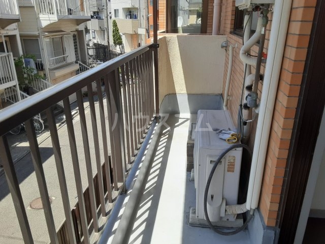 23/30 バルコニー