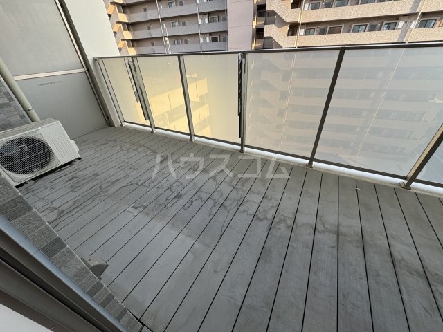 21/30 バルコニー